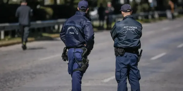 ΦΕΚ: Δωρεάν μετακίνηση αστυνομικών για το 2025 με τα ΜΜΜ ΟΑΣΑ και ΟΣΕΘ–Δείτε τη ΚΥΑ