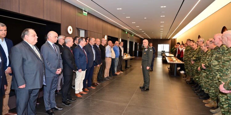 ΓΕΣ: Απονομή Αναμνηστικών σε Ανώτατους και Συνταγματάρχες ε.α.