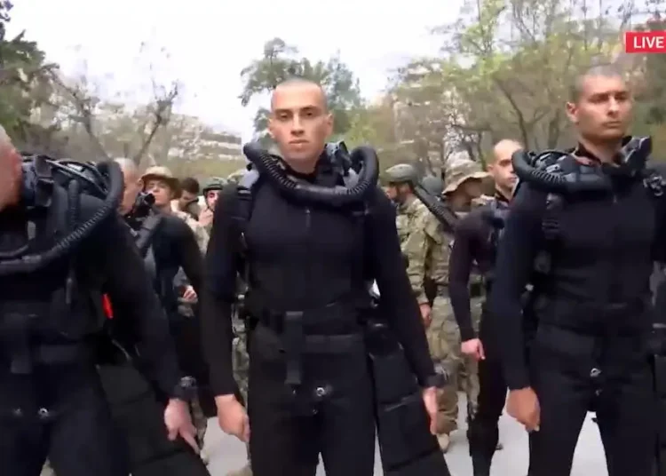 25η Μαρτίου: Ο ύμνος των ΟΥΚ