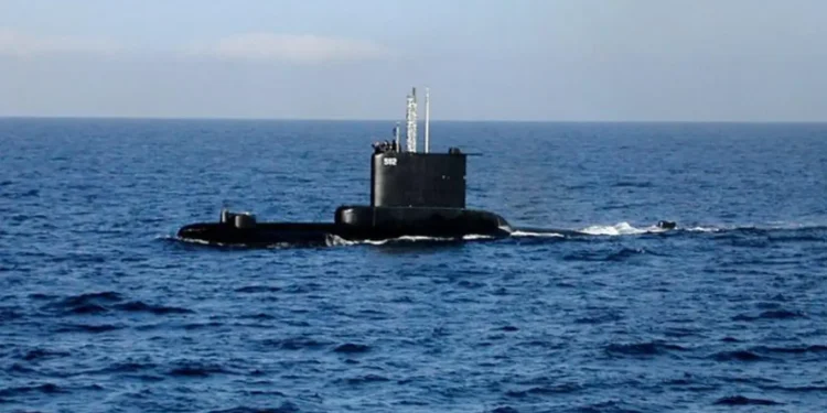 Τελετή Υποστολής Σημαίας του υποβρυχίου (Υ/Β) «ΤΡΙΤΩΝ» (S-112) που υπηρέτησε πιστά την Πατρίδα για 53 χρόνια