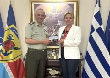 Χαλκίδα: Με τον Α/ΓΕΕΘΑ συναντήθηκε η Δήμαρχος Έλενα Βάκα