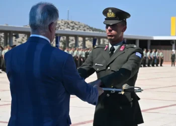 Ορκίστηκαν και έλαβαν τα ξίφη τους 226 νέοι Ανθυπολοχαγοί ΣΣΕ Τάξεως 2025 «Αντιστράτηγος Στυλιανός Καλμπουρτζής» (ΦΩΤΟ-ΒΙΝΤΕΟ)