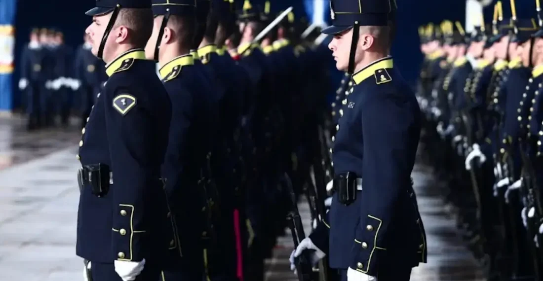 Στρατιωτικές Σχολές και Βάσεις 2025: Τι πρέπει να ξέρεις πριν τις δηλώσεις στο Μηχανογραφικό (ΠΑΡΟΥΣΙΑΣΗ)