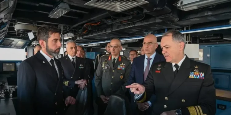 Πολεμικό Ναυτικό: Στόλος αποτροπής με φρεγάτες πρώτης γραμμής