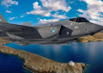 Ελληνικά F-35: Σμηναγοί στα κόκπιτ των stealth μαχητικών