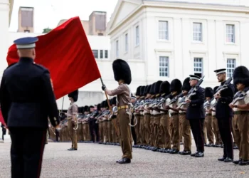 Η αναδιοργάνωση των Ενόπλων Δυνάμεων – Το παράδειγμα της Βρετανίας