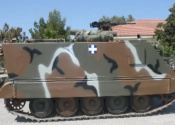 Δένδιας: «Έτοιμα τα M113 που χαρίζει ο Ελληνικός Στρατός στον Λίβανο – Τις επόμενες ημέρες στη Βηρυτό»