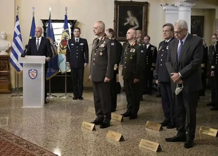 Σε λάθος κατεύθυνση το νομοσχέδιο για τις Ένοπλες Δυνάμεις